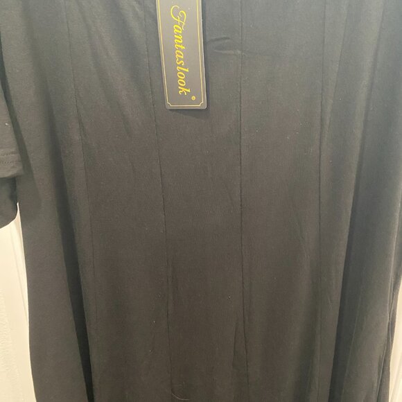 Fantaslook Dresses & Skirts - NWT BlkMidi Lgth Sz 2x Sht Sleeve Rou Neck Lg Poc Lt Weight Slimming Lines